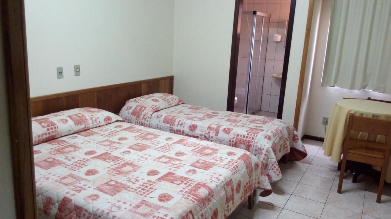 Hotel Panorama Cabeçudas Екстериор снимка